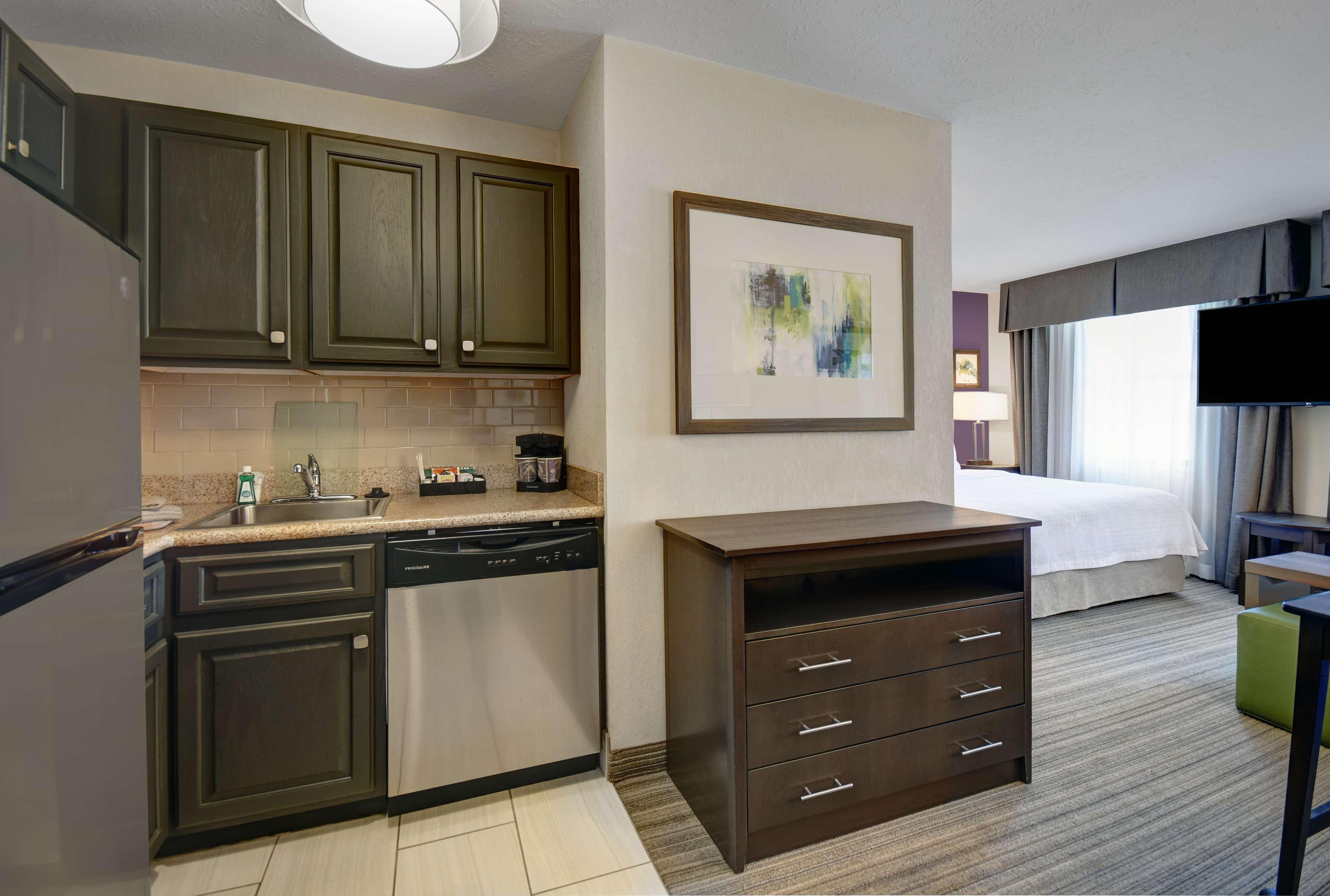 Homewood Suites By Hilton Eatontown Exterior foto