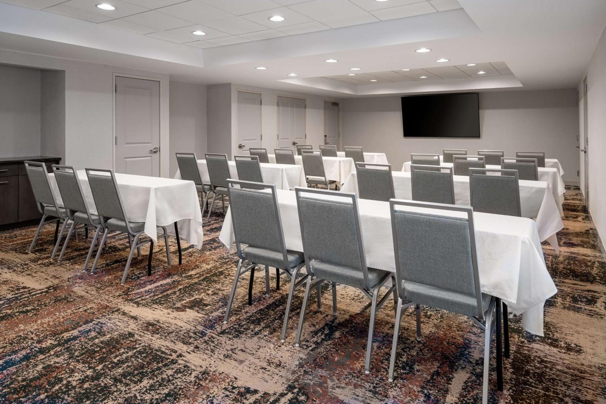 Homewood Suites By Hilton Eatontown Exterior foto